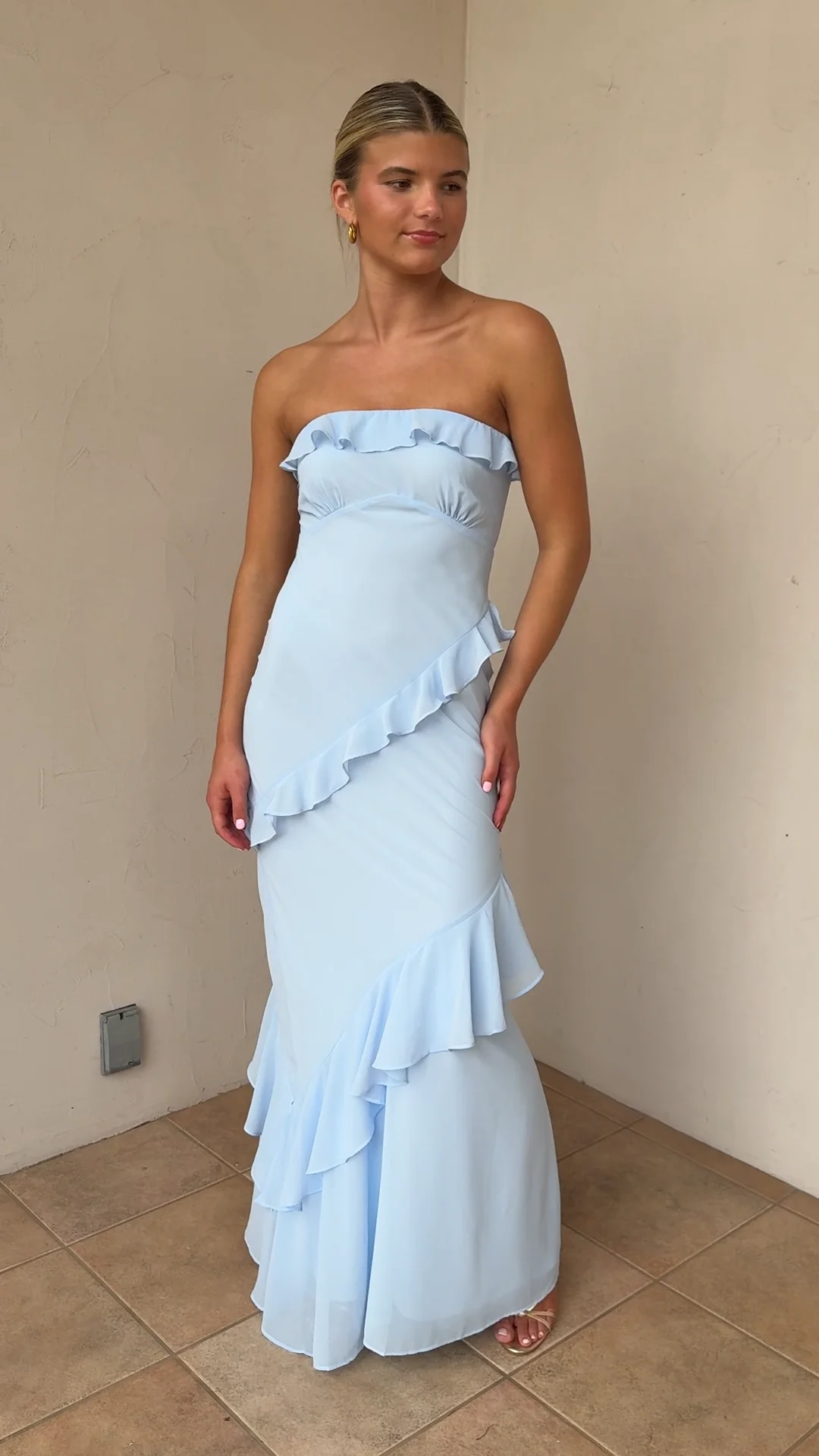 cover up to wear with maxi dress Kenny Flowers The Positano Resort Dress White S
