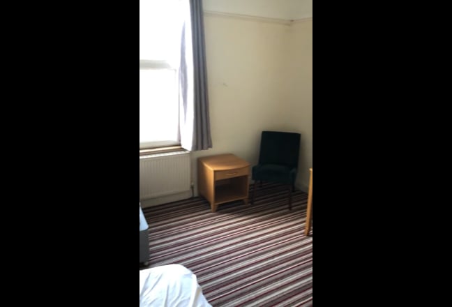 Room share Wigston LE18 Main Photo