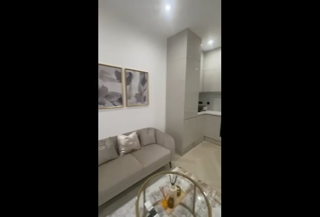2 Bed Luxury Apt NW2 Cricklewood  Main Photo