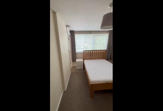 En-Suite Room to Rent  Main Photo