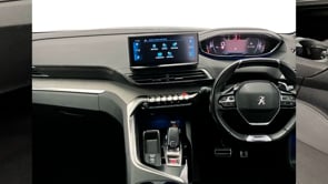 PEUGEOT 5008 2022 (71)