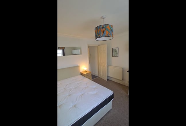 Photo 1: undefined