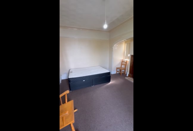 Safe Homes in Luton📍🏘️ Main Photo