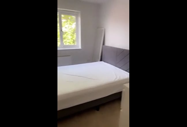 Double room in new build  Main Photo
