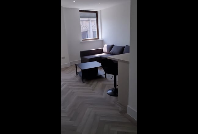 2 Bed Flat in great  location (Shoreditch)London  Main Photo