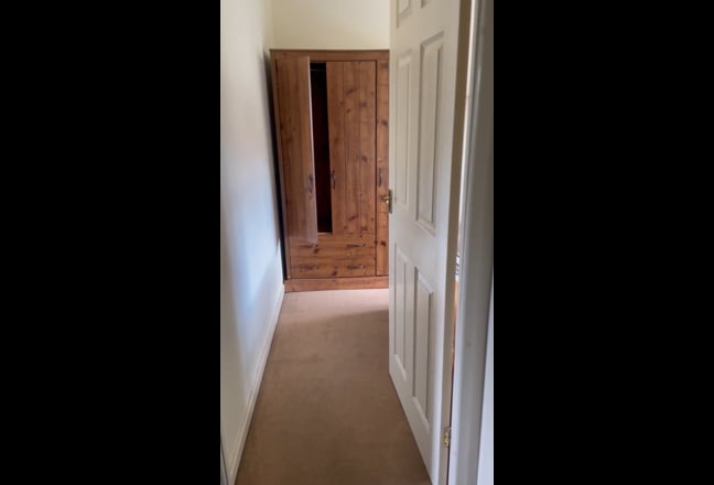 Double room in a quiet estate  Main Photo