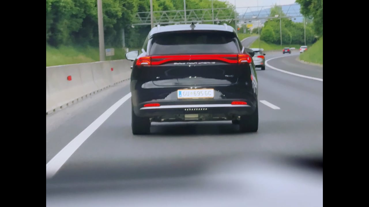 Ni tank, ampak tang – mimo Ljubljane še en zanimiv in redek kitajski SUV