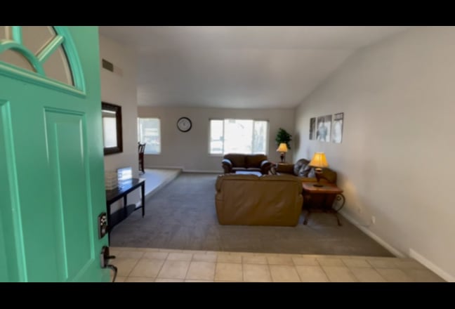 Cozy Private Room in a Shared Home - Chill Vibes Main Photo