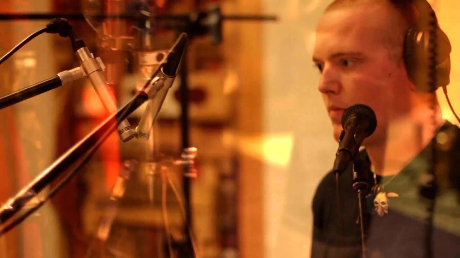 The Hooten Hallers - "Leave Me Alone"