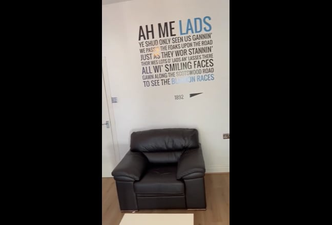 Flat shared Main Photo