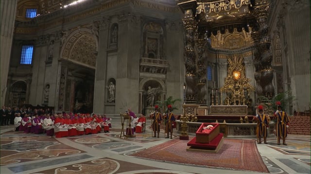 Pope Francis Dies: The final mourners