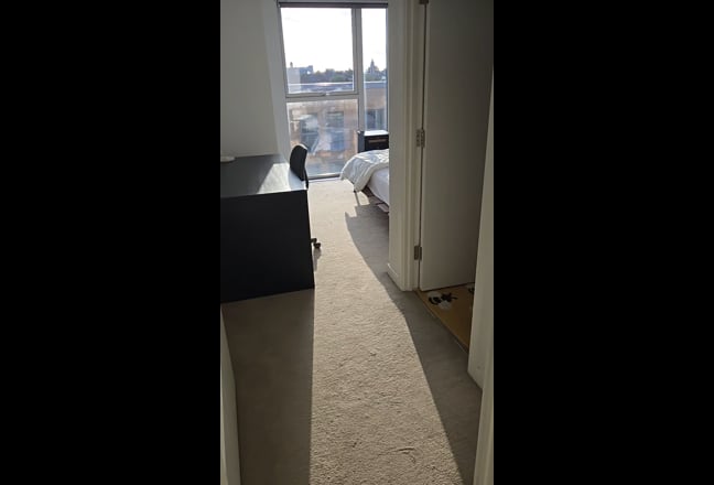 A Cozy Double Bedroom with an En-suite avai ASAP Main Photo