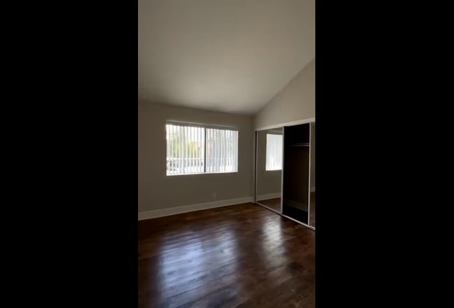 Private Room w/Bath in Calabasas―Near The Main Photo