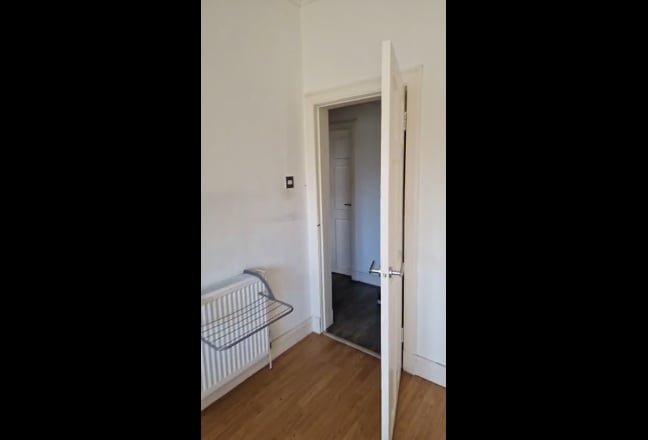 Photo 1: undefined