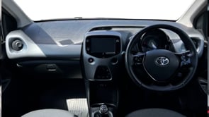 TOYOTA AYGO 2020 (70)