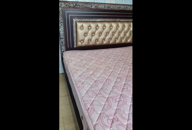 2 Large Furnished Rooms Available Main Photo