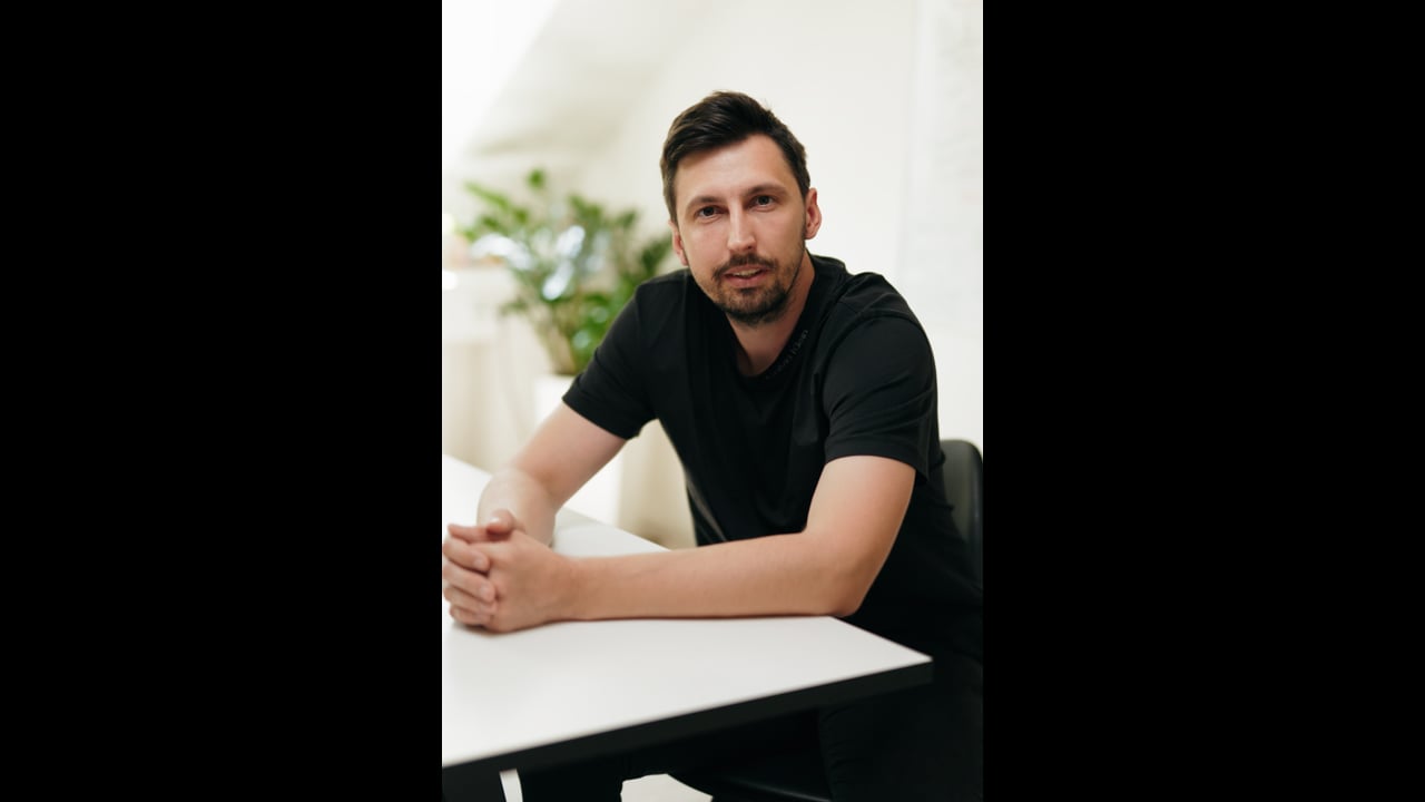 
        
          David Šrenk
        

        
          –
        

        
          Senior Business Analyst
        
        