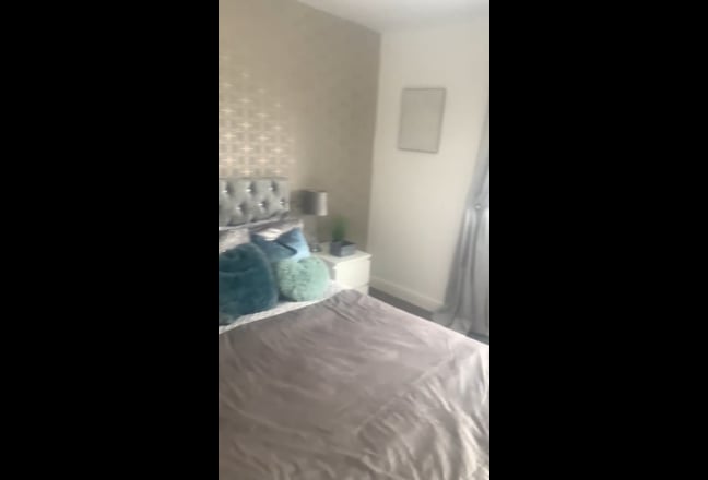 Spacious Double Room - Private Bathroom in village Main Photo