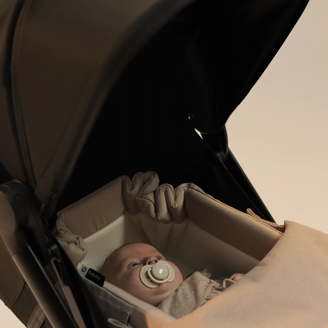 バガブー ベビー ネスト ​ Heritage black | Bugaboo