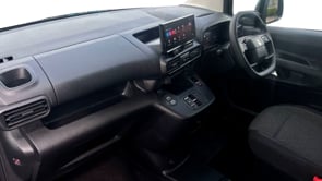VAUXHALL COMBO-LIFE 2024 (74)