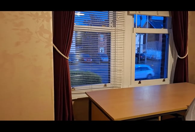 2 bedrooms house share  Main Photo