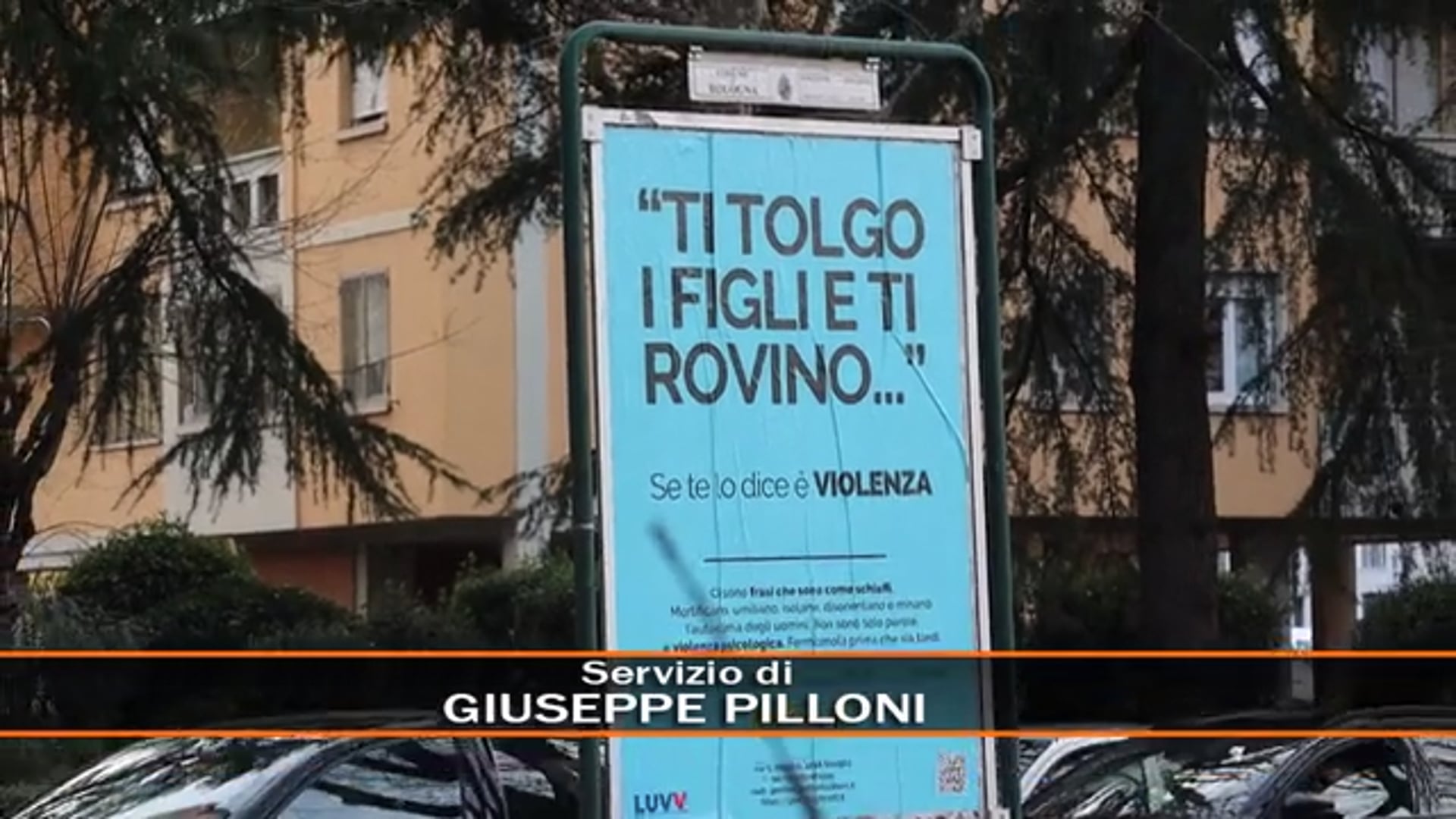 Violenza psicologica: cartelloni azzurri Vs cartelloni rosa