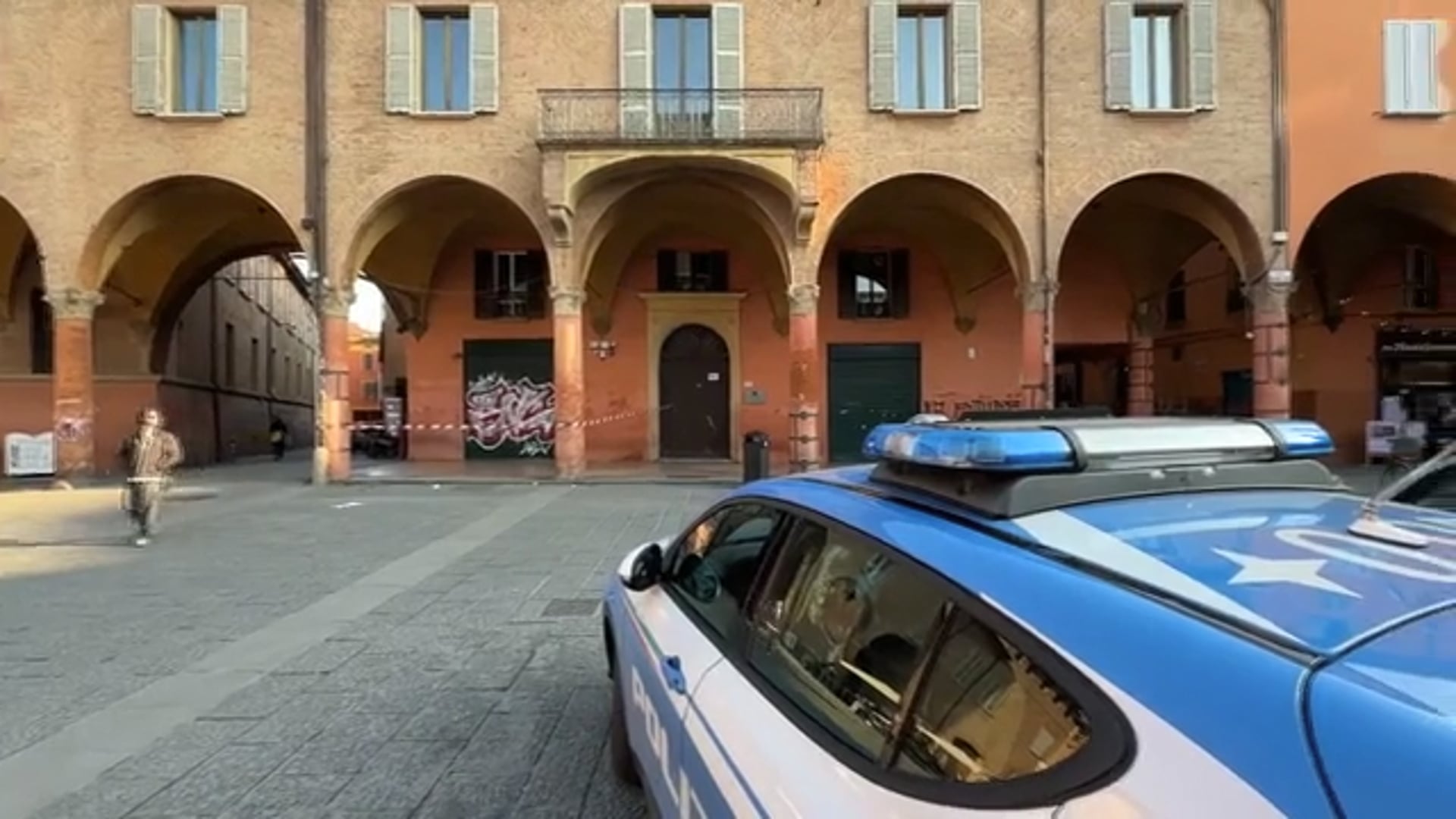 Violenta lite per una partita di pallone: due feriti in zona universitaria