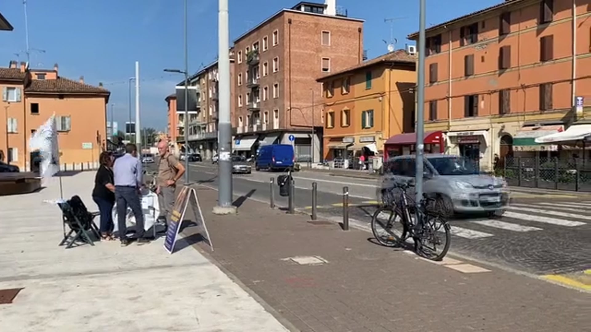 A Bologna raccolta firme per riaprire l’ex stazione Santa Viola