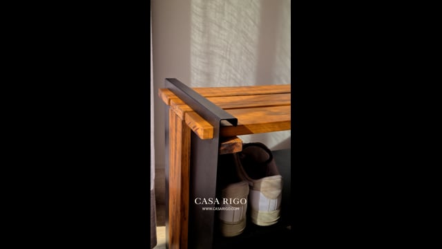 Sapateira Basic - Feito em aço e madeira maciça