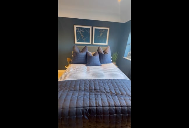 1 double room available  Main Photo