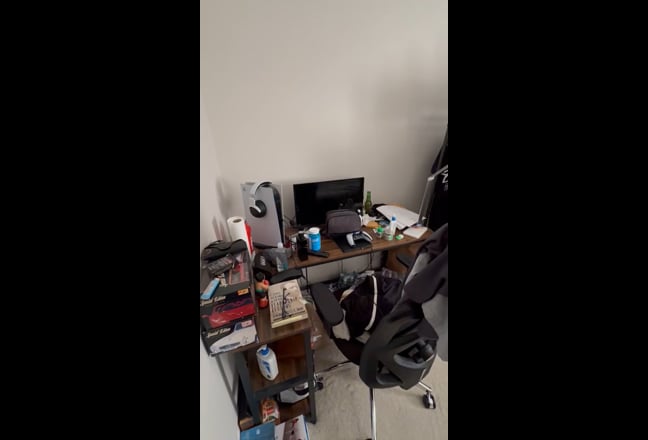 Affordable Room in Townhouse by 495 and the Metro Main Photo