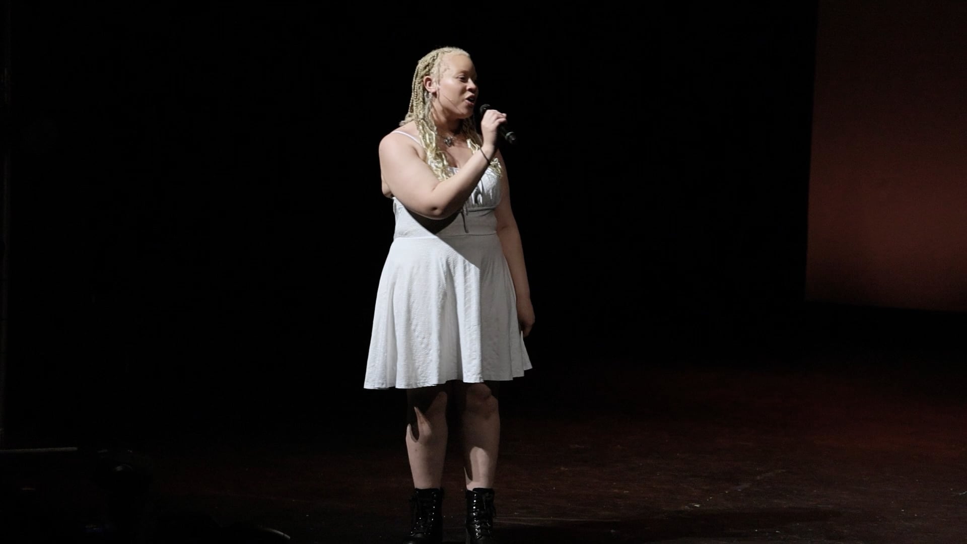 Laney Caley and Khristian Akers "Let Me Be Your Star" Smash