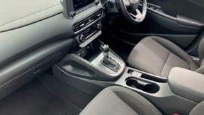 HYUNDAI KONA 2022 (22)