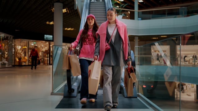 Mall of Switzerland #MALL wieder unter ladies