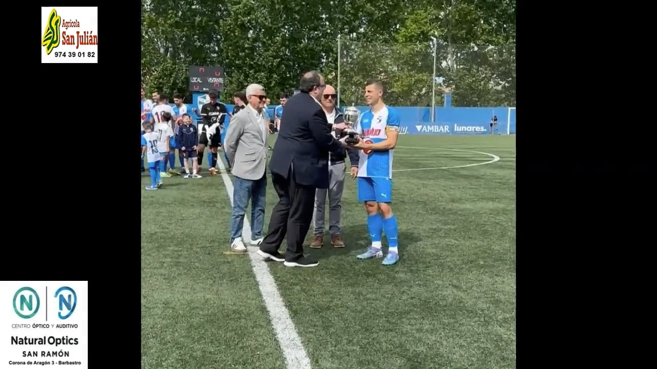 EL CD EBRO RECIBE EL TITULO DE CAMPEÓN Y CELEBRA EL ASCENSO A 2ª RFEF CON SU AFICIÓN 04.05.2025