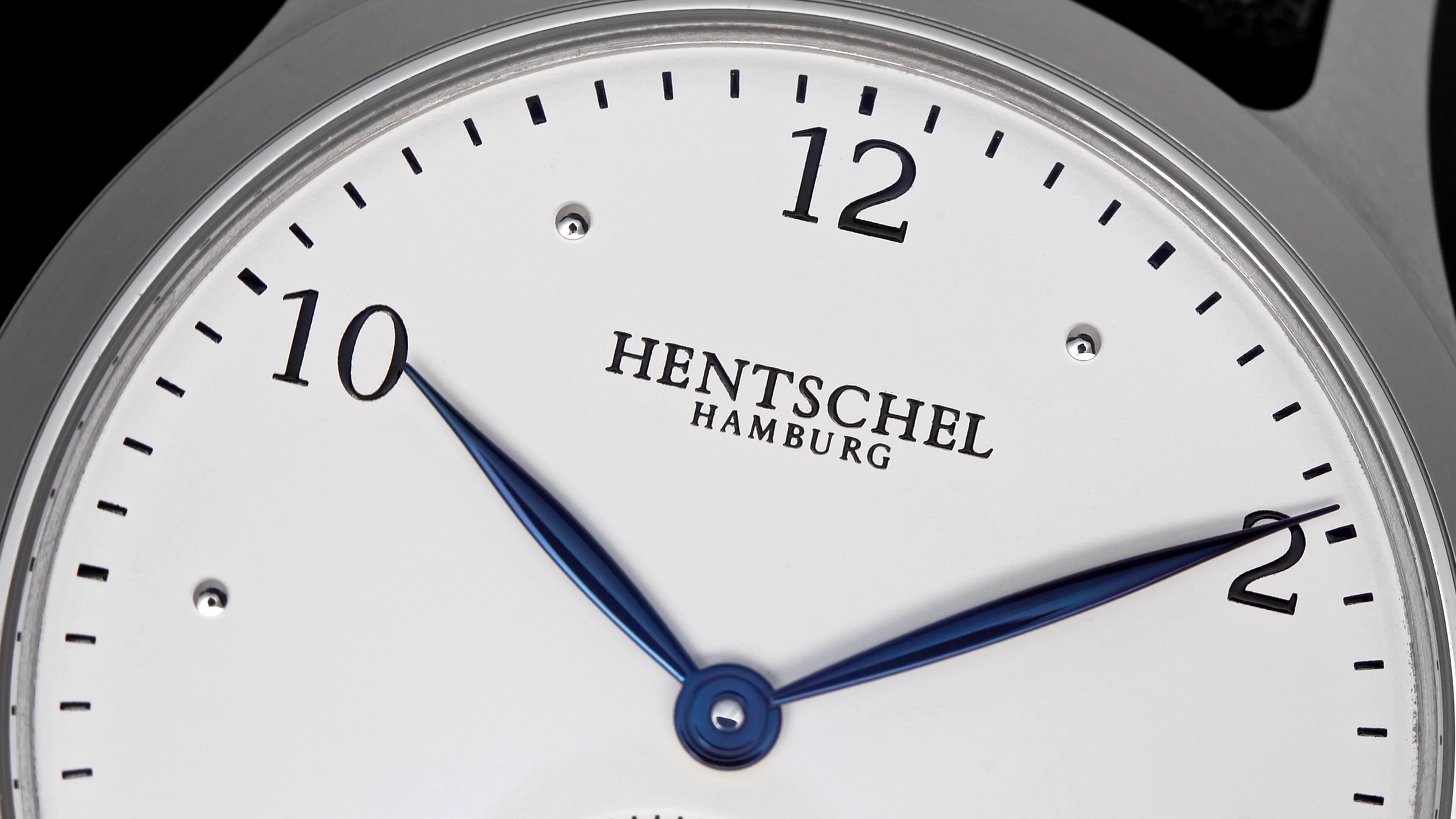 H2 KLASSIK | HENTSCHEL HAMBURG Uhrenmanufaktur