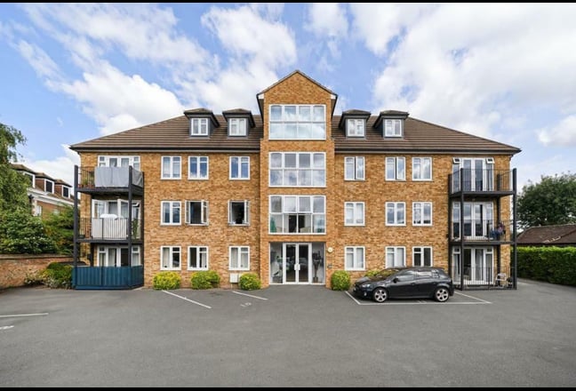 2 Bed Ground Floor Flat in Golden Triangle Main Photo