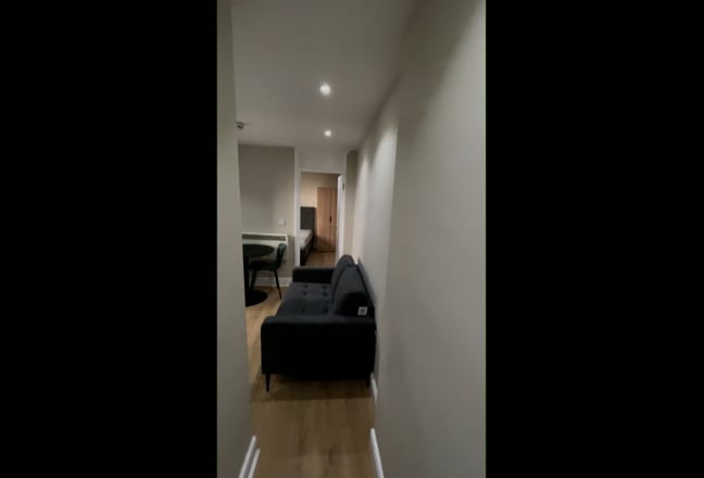 Stylish 1-Bed in Kensington – No Deposit ✨ Main Photo