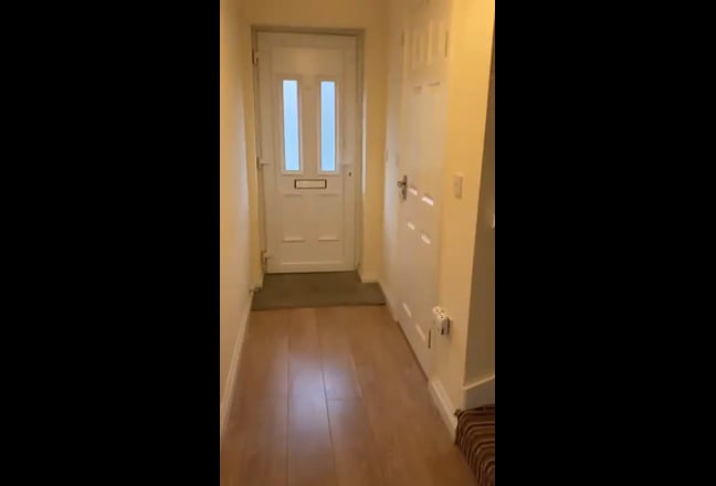 Double bed room for rent Main Photo