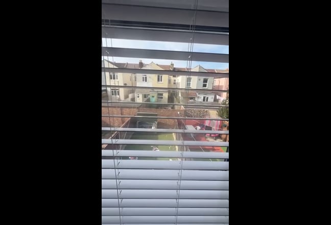 Double size room for Female only Main Photo