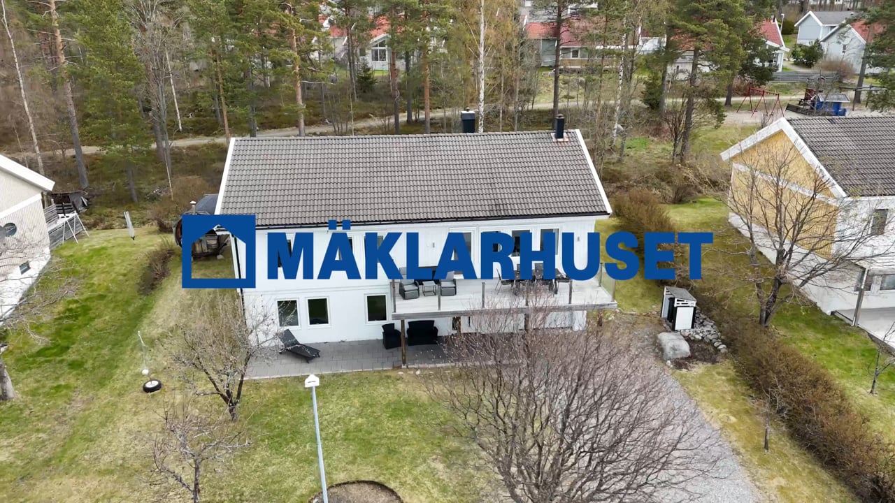 7 rum Villa på Jägarvägen 33 Domsjö Örnsköldsviks kommun - bild 2