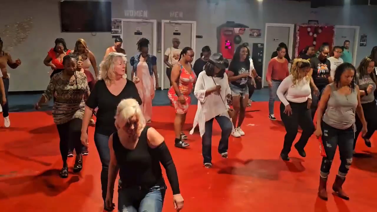 https://i.vimeocdn.com/video/2014135892-c6fab3e793c93b5b79f628f602d35fcfaa41c32b8f40d814a9854cf99e5afe6c-d