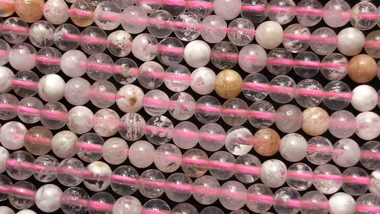 ホワイトスノールチルクォーツ ラウンド4mm 1連｜天然石ビーズの卸問屋