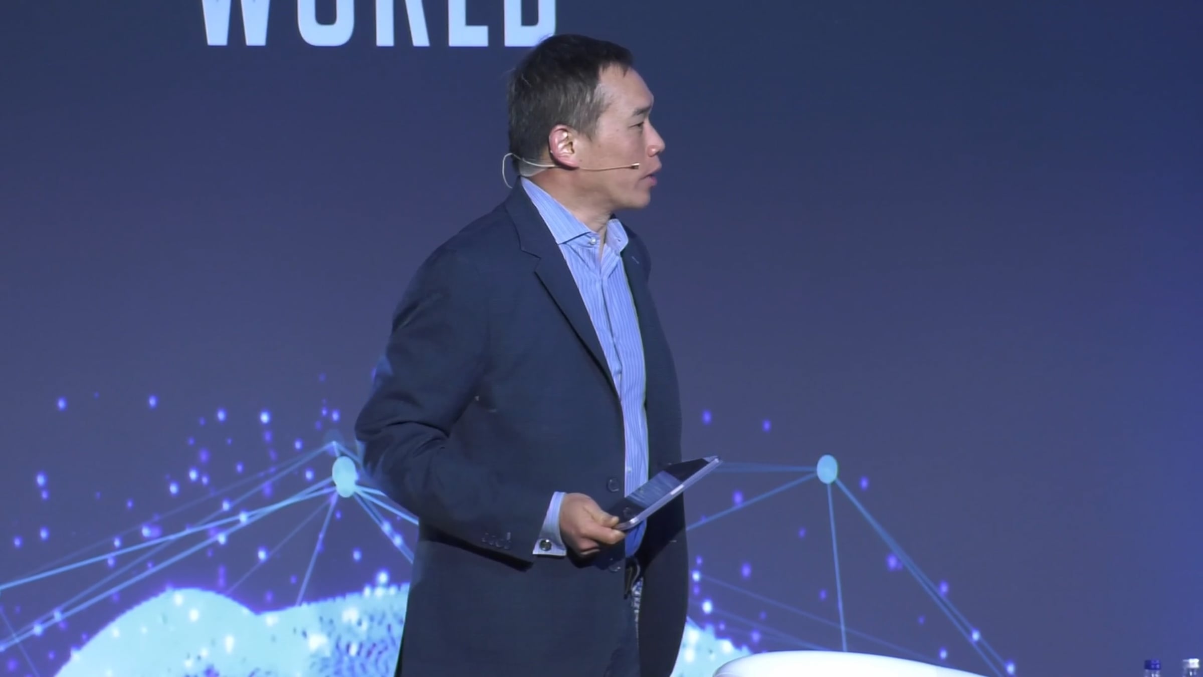 FutureNet World 2025 - CxO Panel- Decoding the AI Value Chain for ...