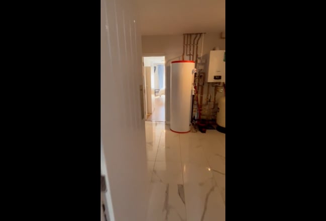 65S2 - Small Studio Room Cherry Hinton Main Photo