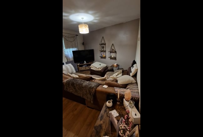 Double Furnished Room Main Photo