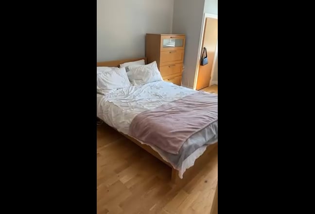 Large Ensuite Room in Norwood Junction  Main Photo