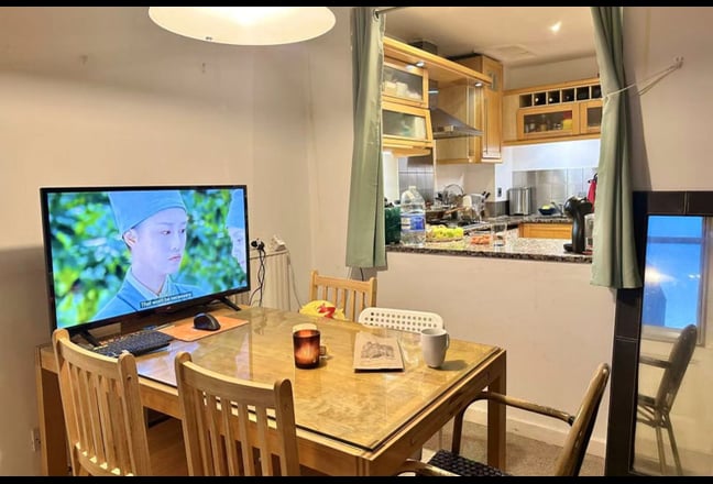 South Kensington Flat available for rent Main Photo