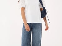 White T-shirt with lace puff sleeves | My Jewellery