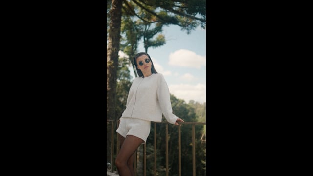 Bermuda em Lã Texturizada | Floco - Off White